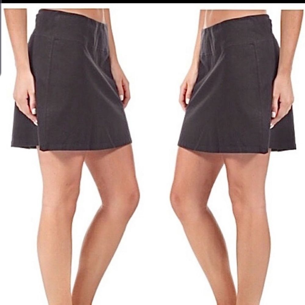 Patagonia Duway black skort sz 6